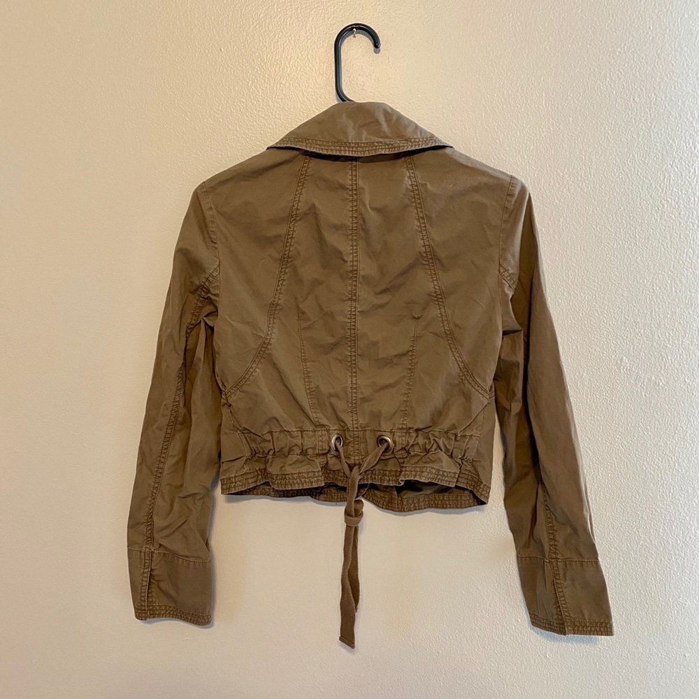 “Safari” jacket 🖤 - Picture 3 of 3